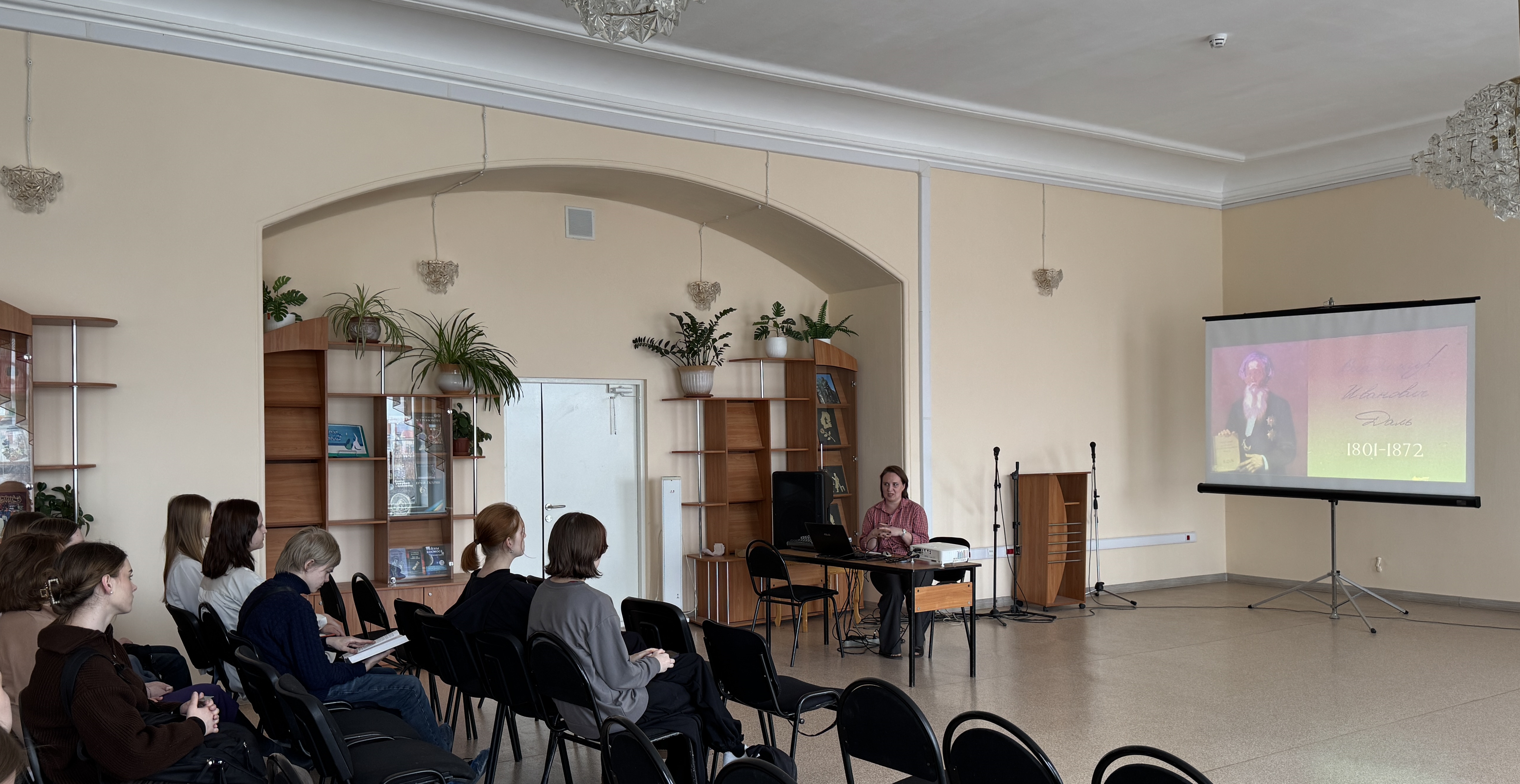 Медиабеседа о русском языке со студентами Томского педагогического колледжа