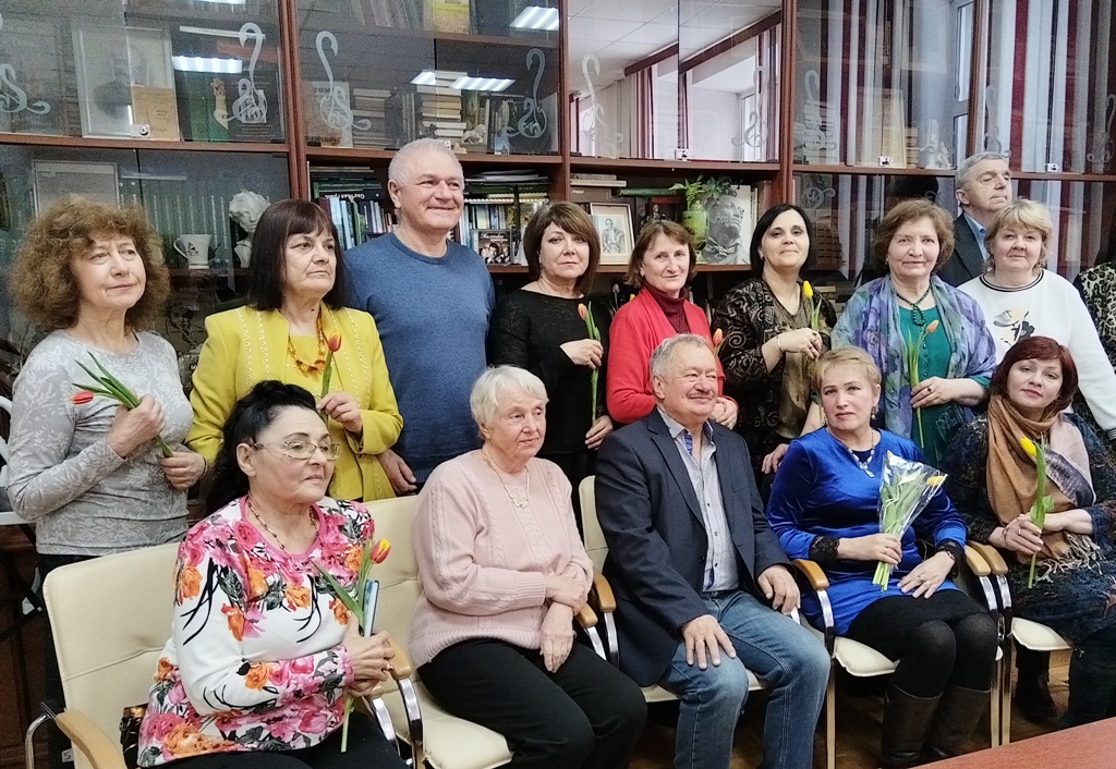 Книга, где слова легки и понятны