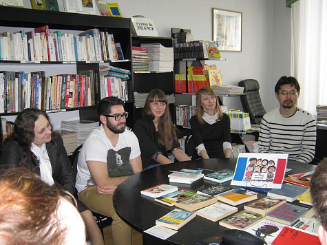 Дополнительный набор в языковые  клубы